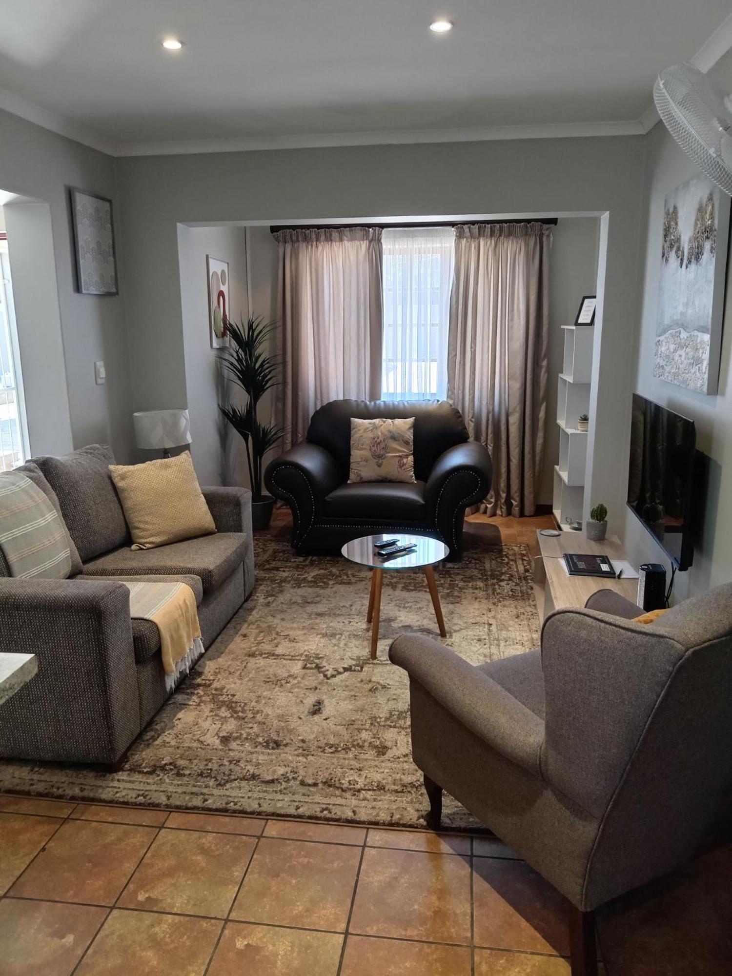 Fancy Pansy Apartment Джърмистон Екстериор снимка